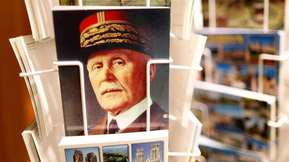 Σάλος στη Γαλλία από την απόφαση Μακρόν να τιμήσει τον στρατάρχη Πετέν που συνεργάστηκε με τους Ναζί